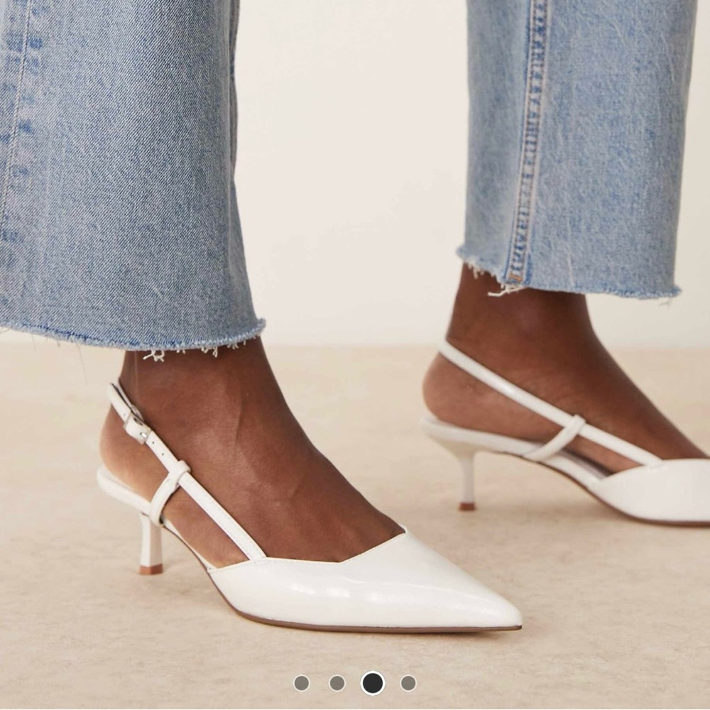 ASOS WHITE POINTED TOE KITTEN HEEL